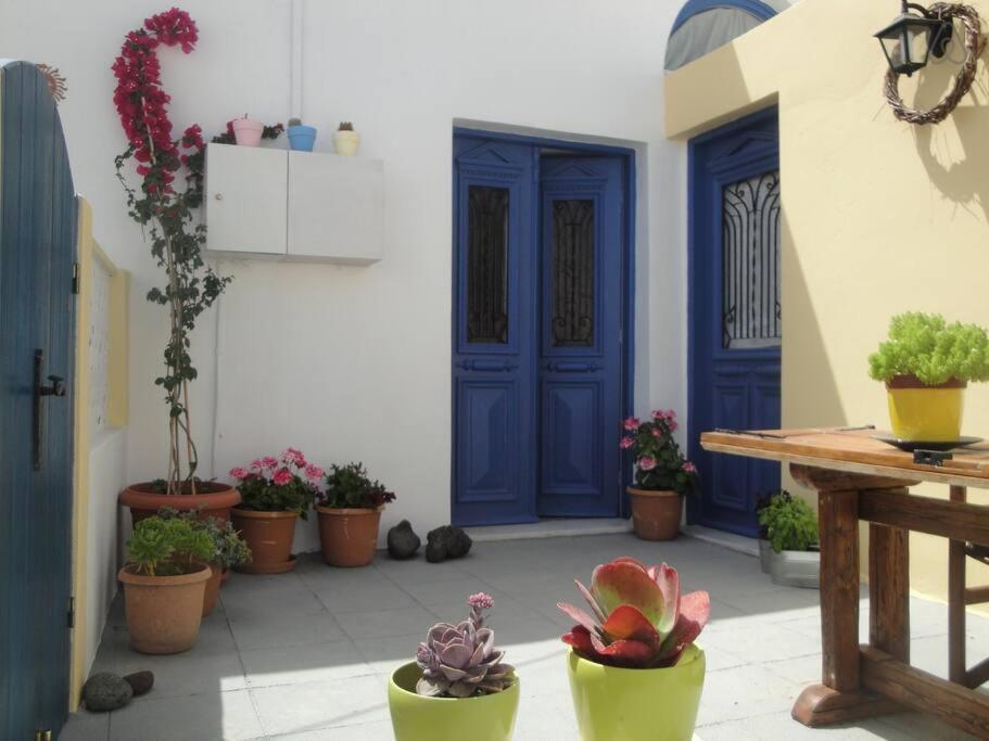 Calderimi Traditional Houses Fira  Exterior photo